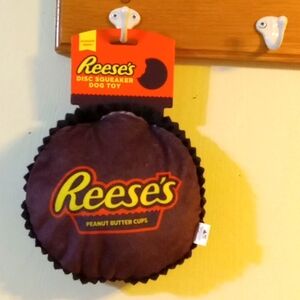Dog Toy Reeses Peanut Butter Cup Brand new